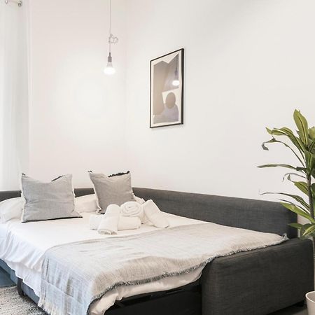 Beautiful Flat Fully Furnished In P.Ta Romana ミラノ エクステリア 写真