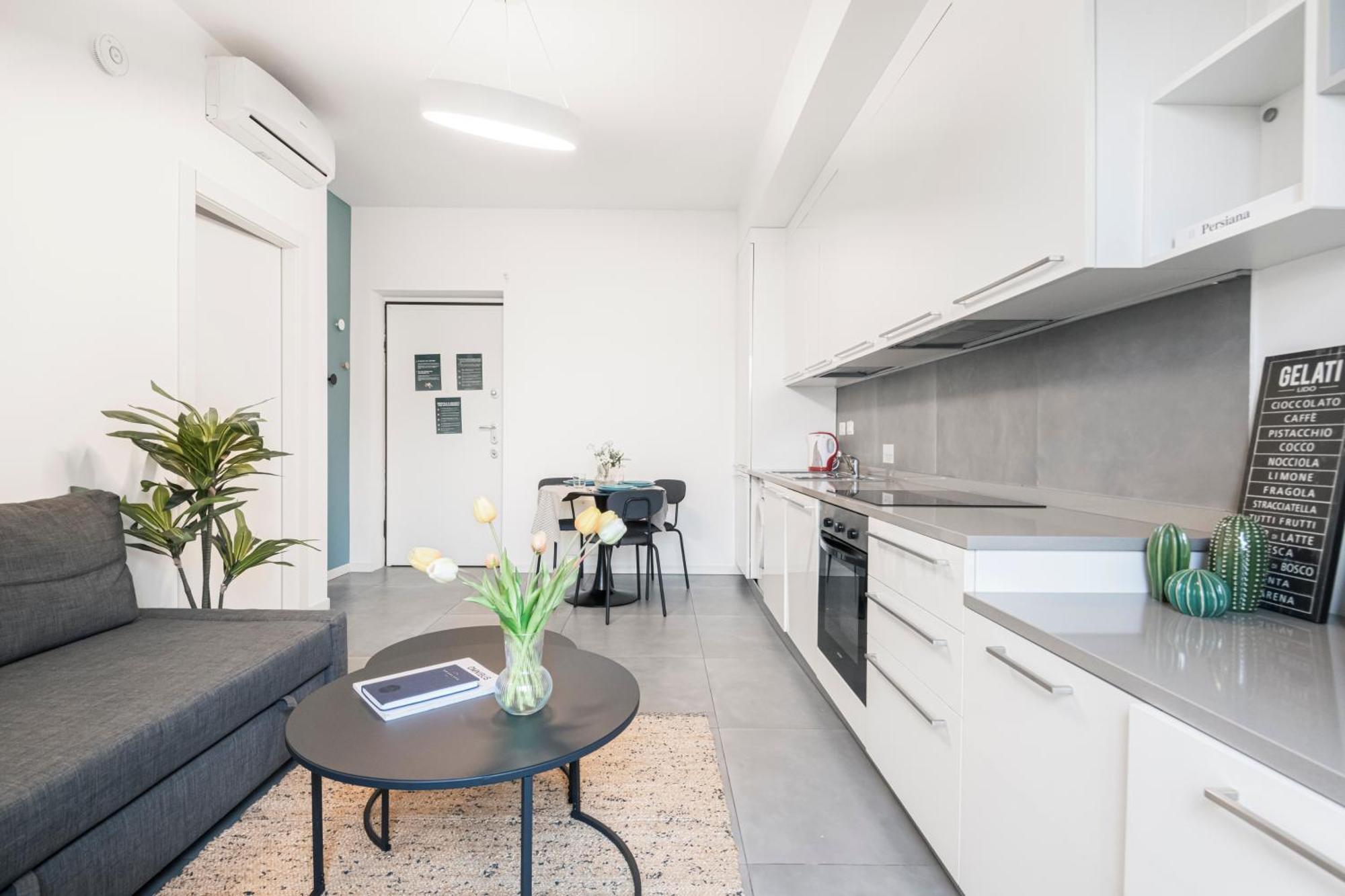 Beautiful Flat Fully Furnished In P.Ta Romana ミラノ エクステリア 写真